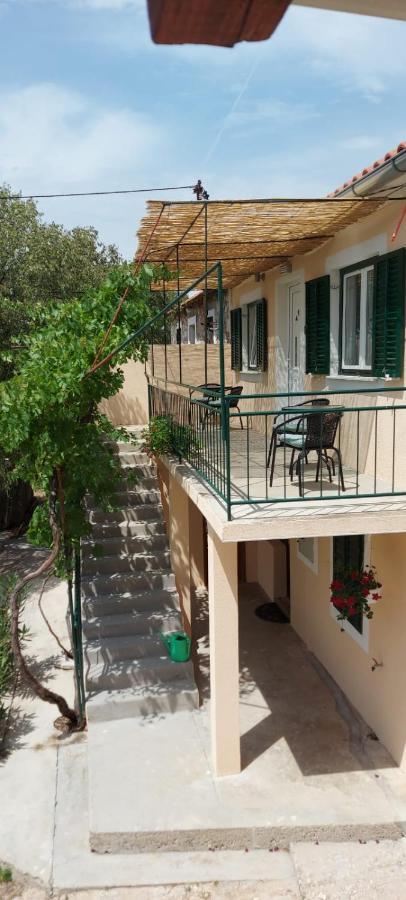 Apartments Lucky Lozovac Exterior photo