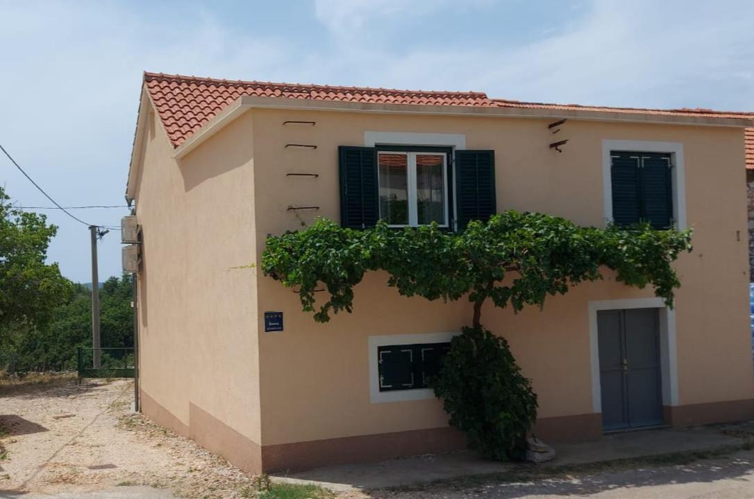 Apartments Lucky Lozovac Exterior photo